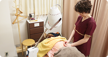 3.うつ伏せでの身体の治療